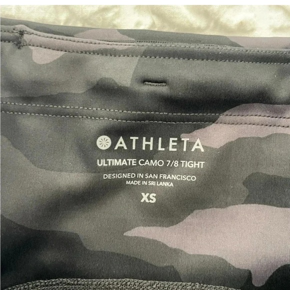 Athleta Dark Ultimate Camouflage High-Waisted Athletic Leggings - Picture 8 of 9